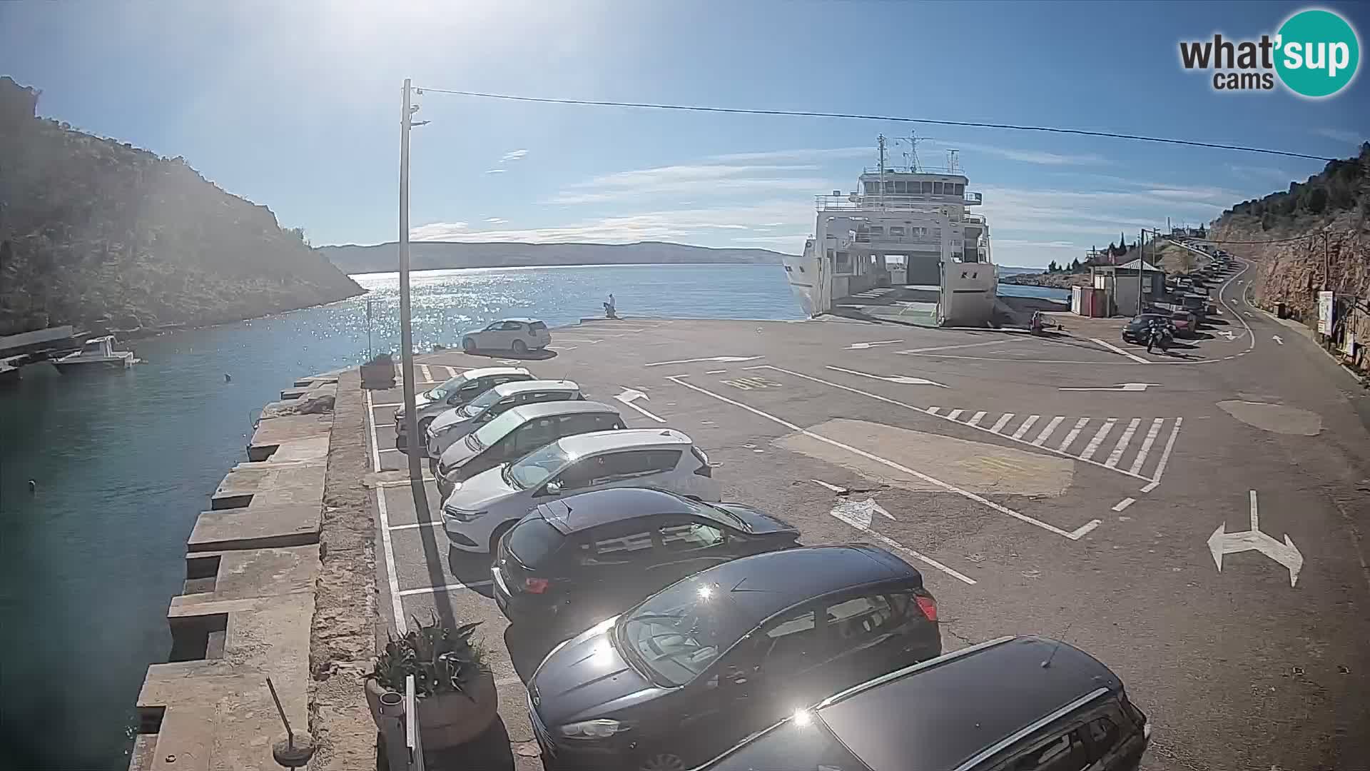 Webcam del puerto de ferris de Prizna – hacia la isla de Pag