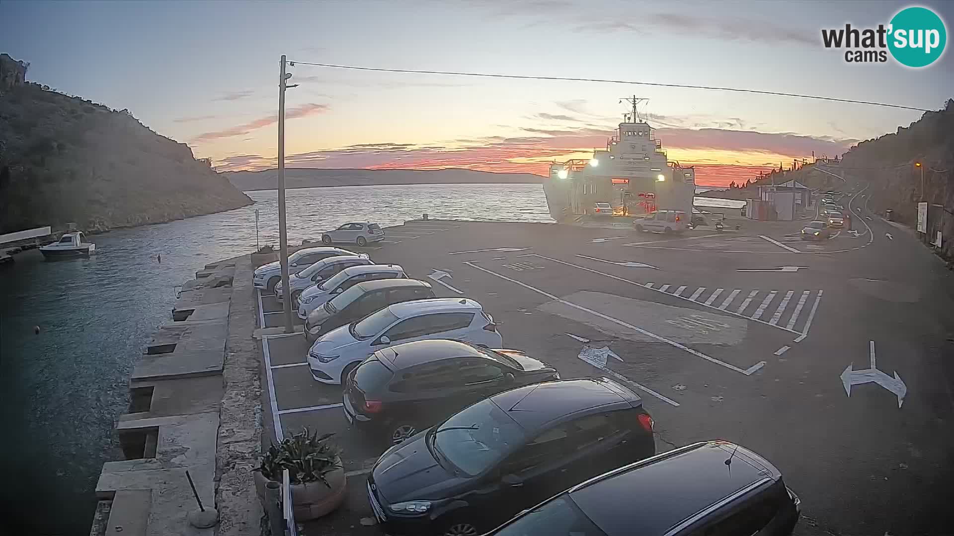 Webcam Prizna ferry port to Pag island