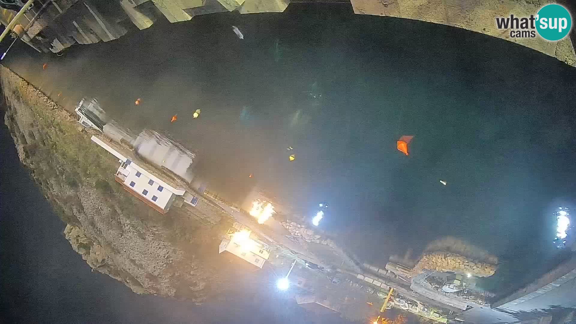 Webcam port de ferry de Prizna – vers l’île de Pag