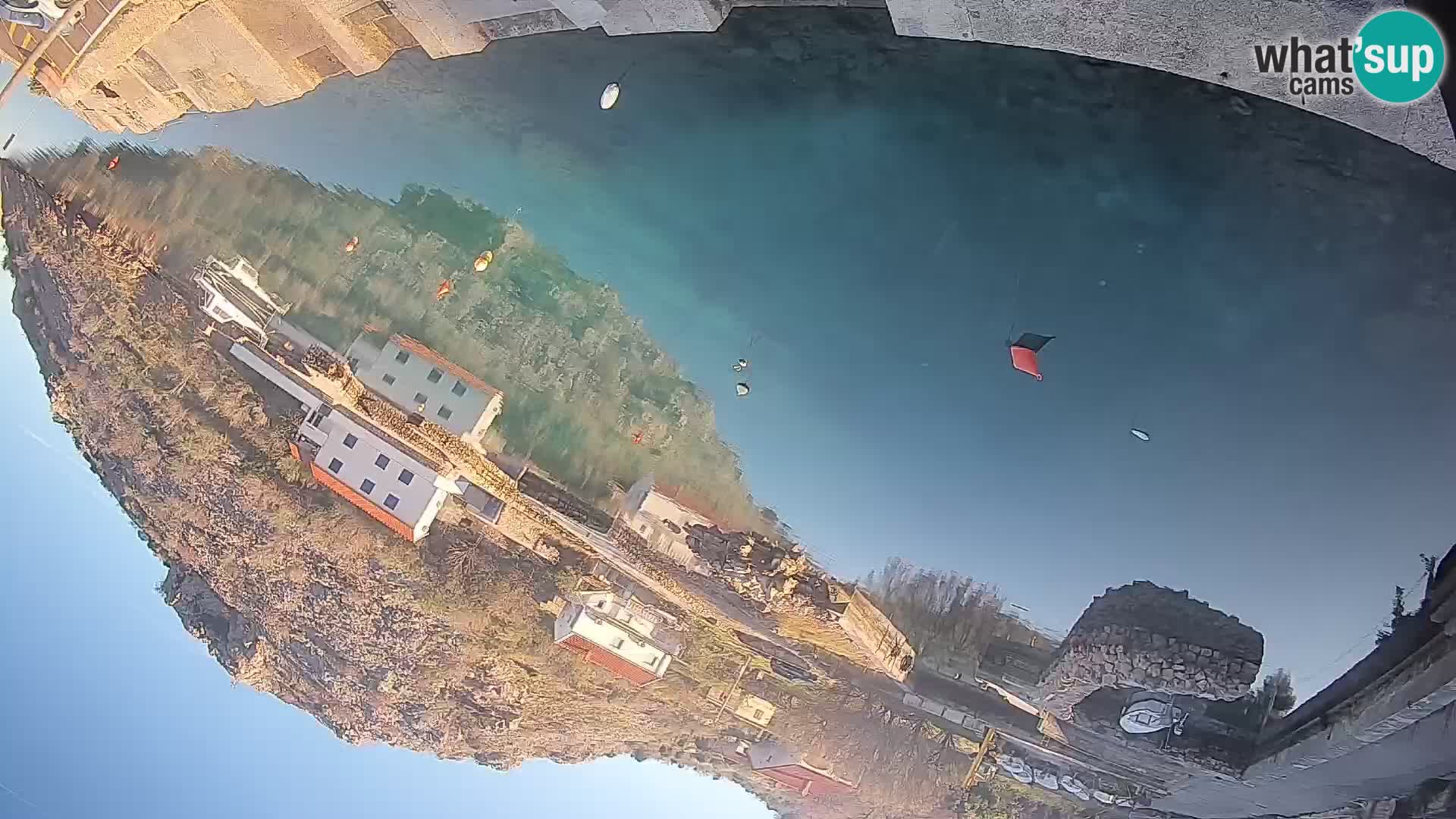 Webcam Fährhafen Prizna – zur Insel Pag