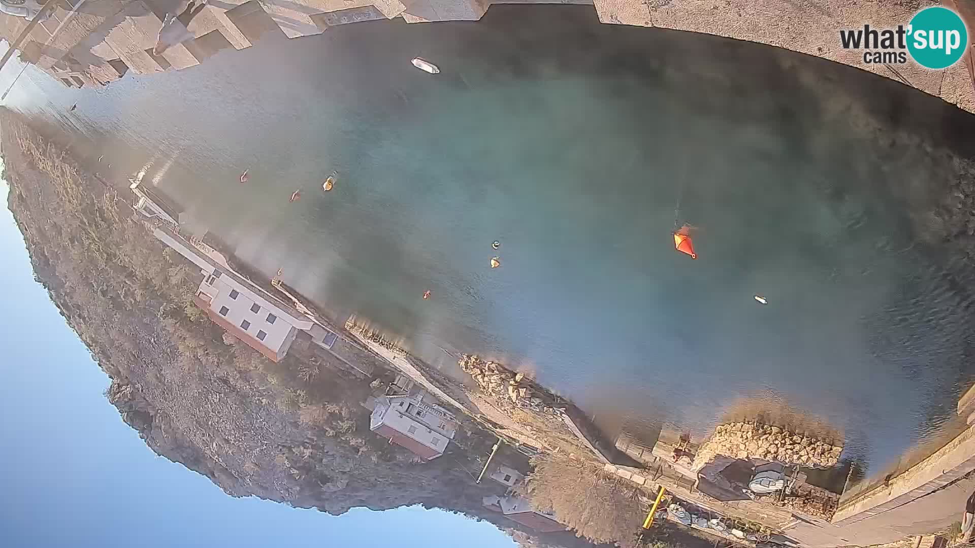 Webcam del puerto de ferris de Prizna – hacia la isla de Pag