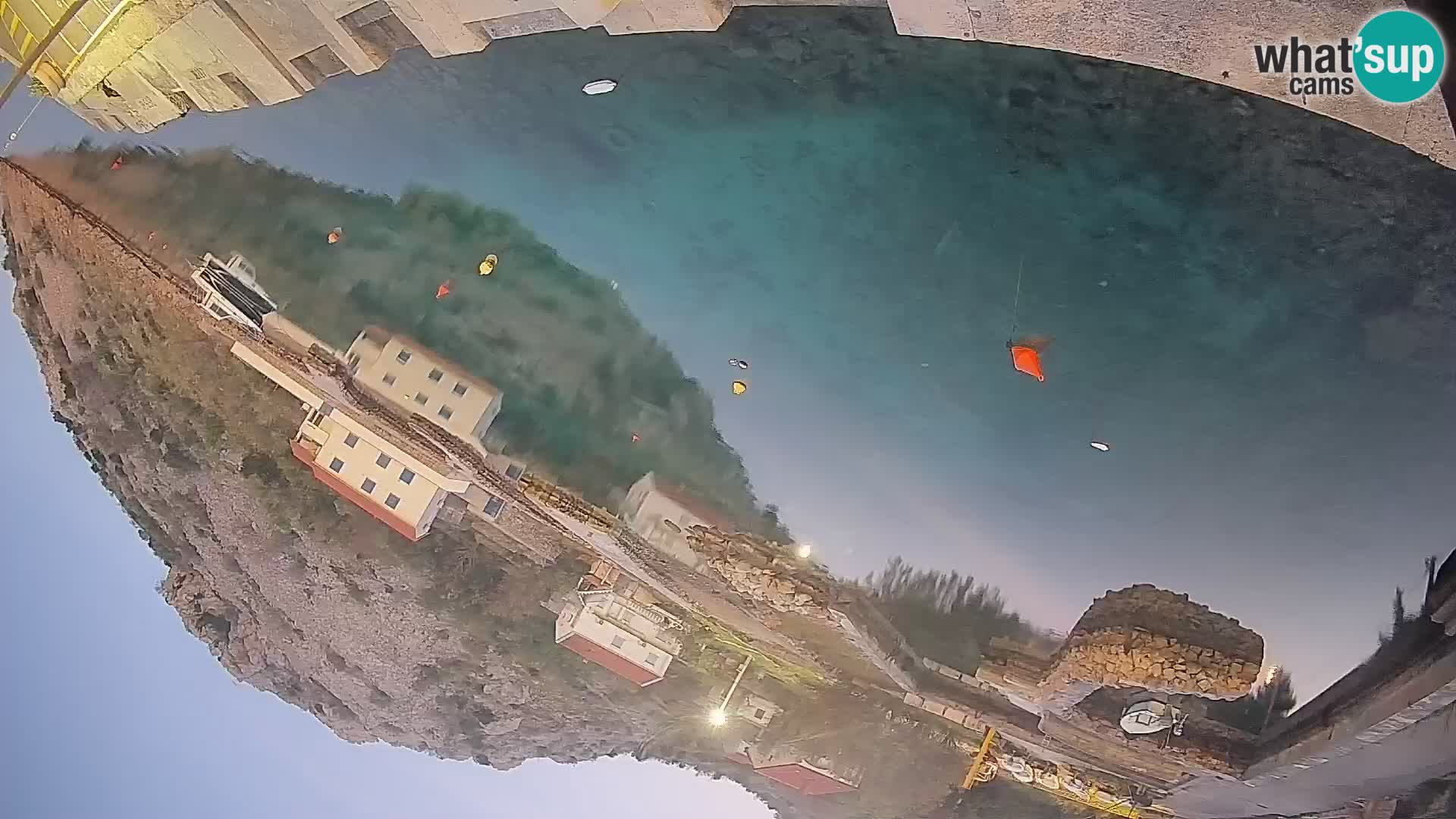 Webcam port de ferry de Prizna – vers l’île de Pag