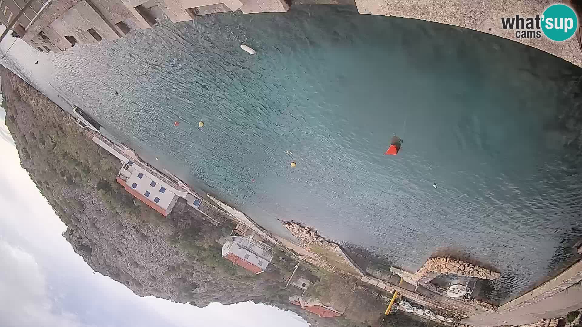 Webcam del puerto de ferris de Prizna – hacia la isla de Pag