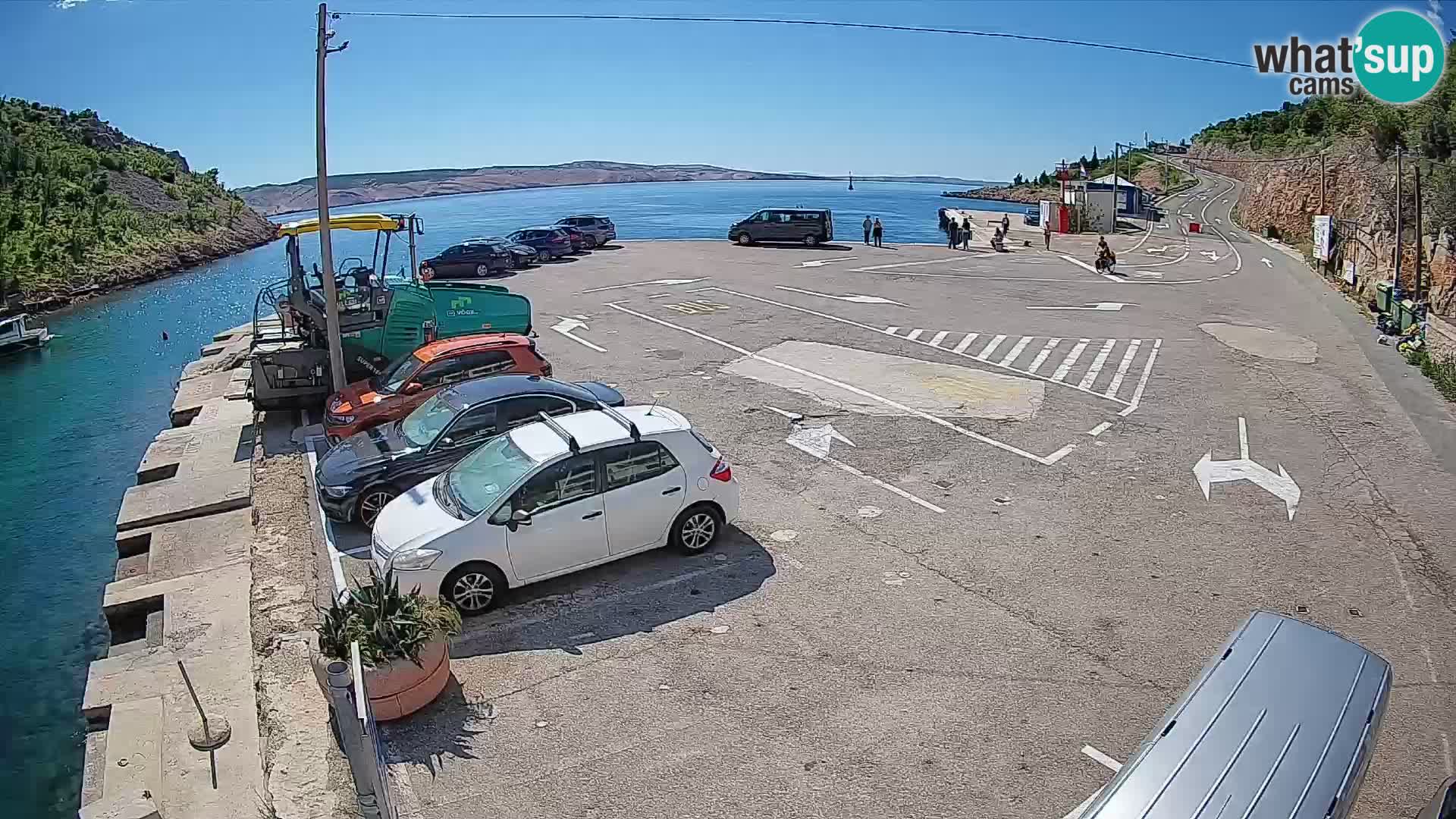 Webcam port de ferry de Prizna – vers l’île de Pag
