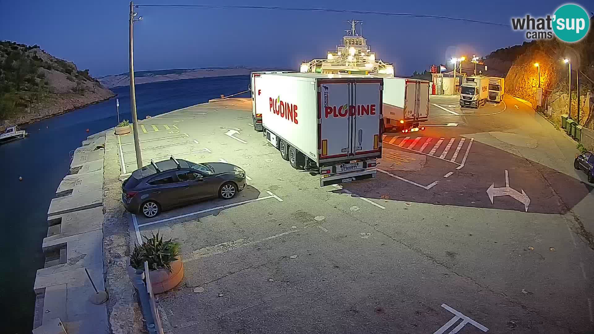 Webcam port de ferry de Prizna – vers l’île de Pag