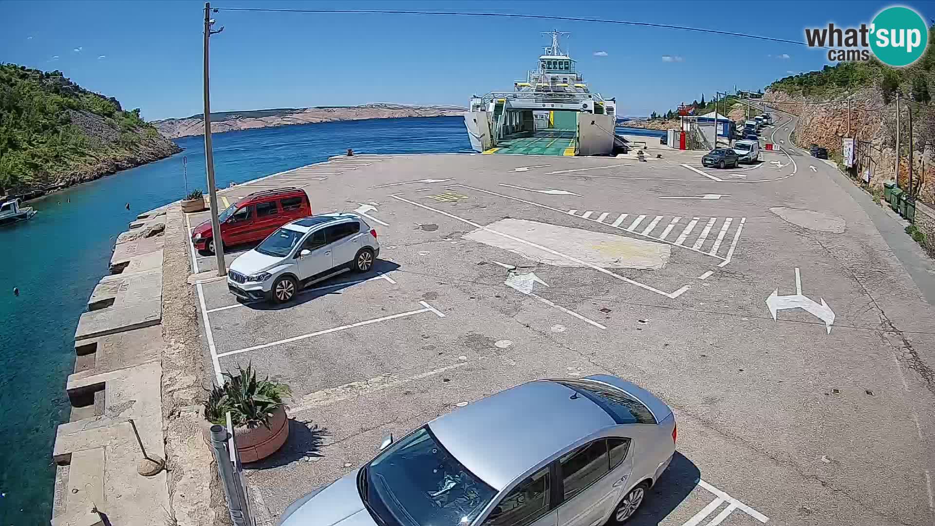 Webcam Prizna ferry port to Pag island
