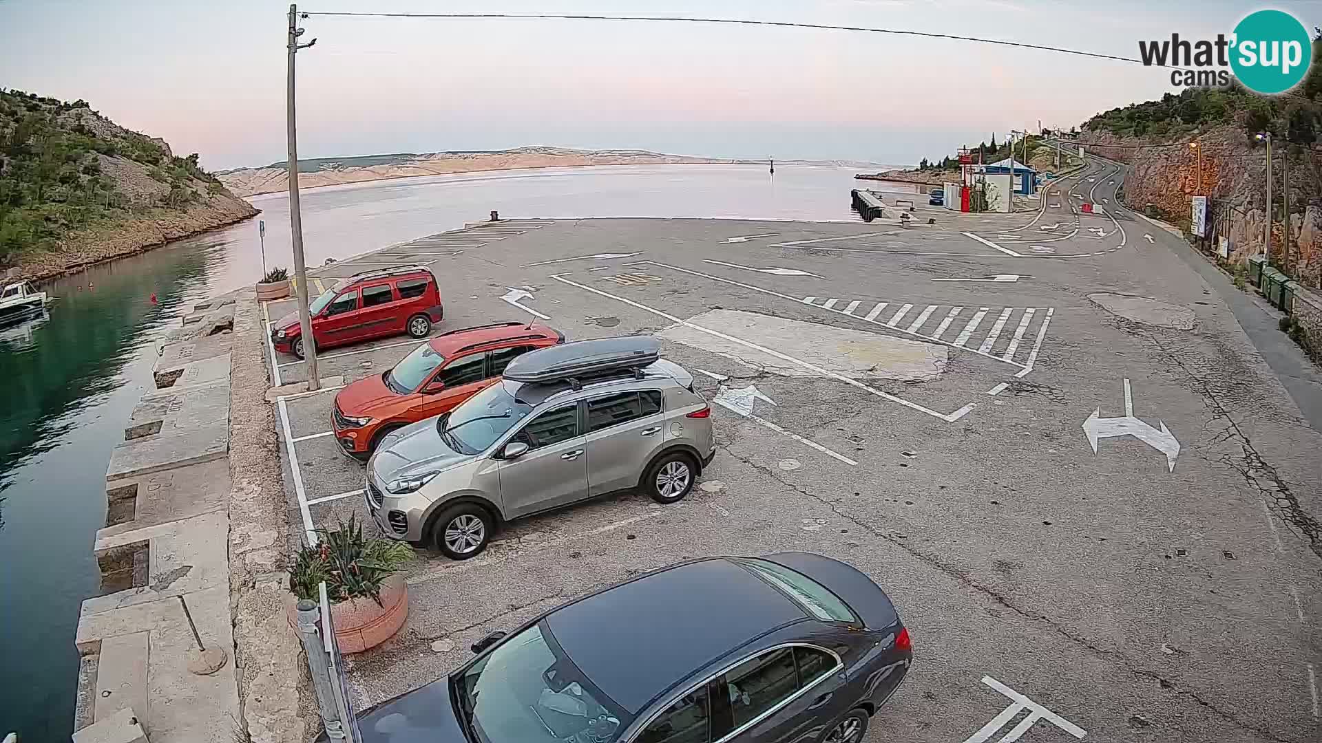 Webcam Prizna ferry port to Pag island