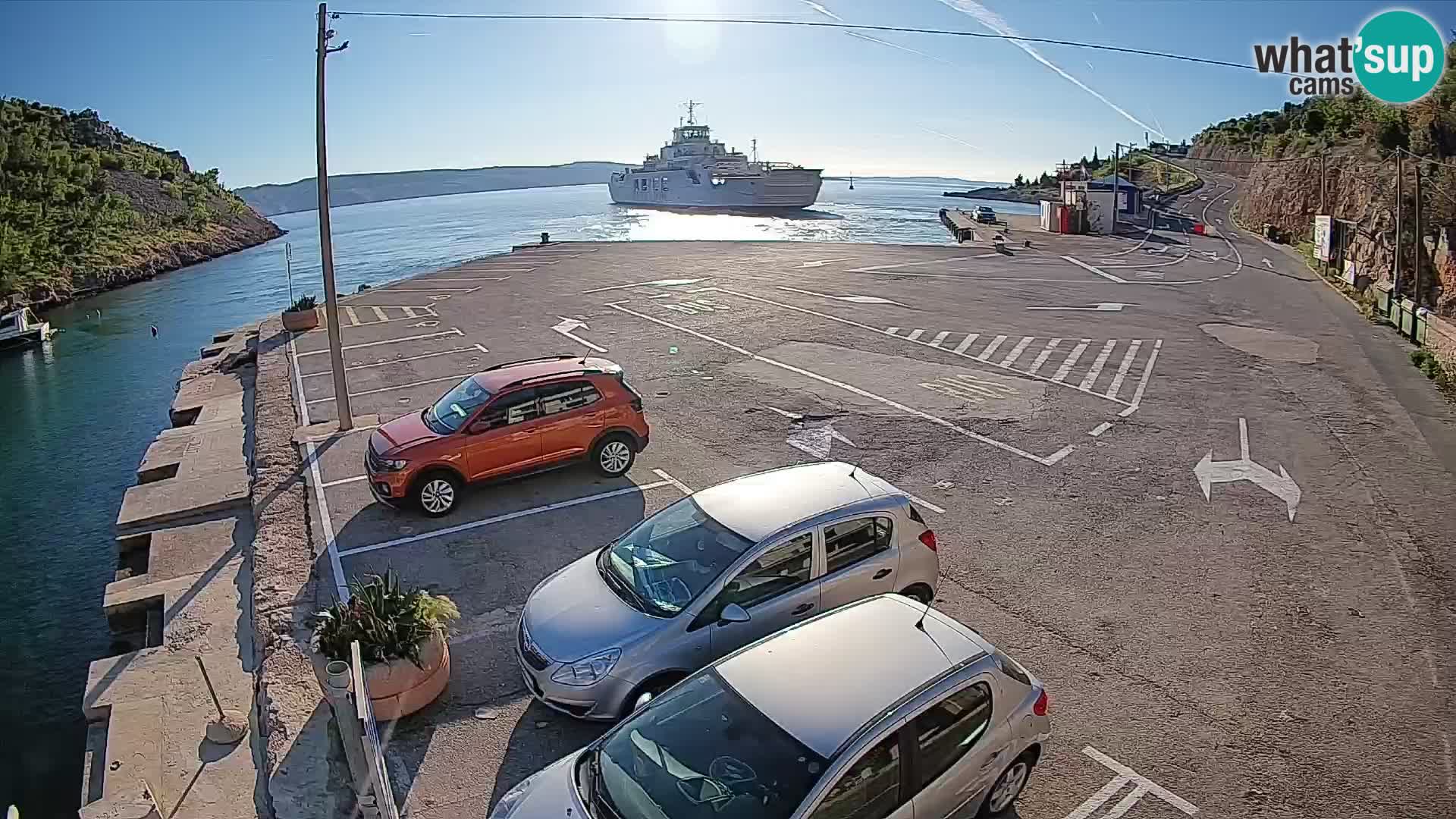 Webcam port de ferry de Prizna – vers l’île de Pag