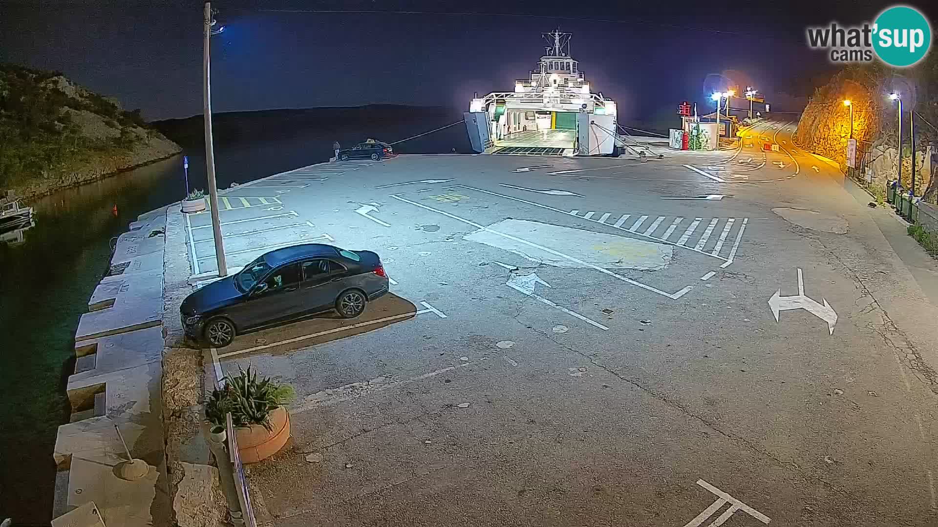 Webcam Prizna ferry port to Pag island