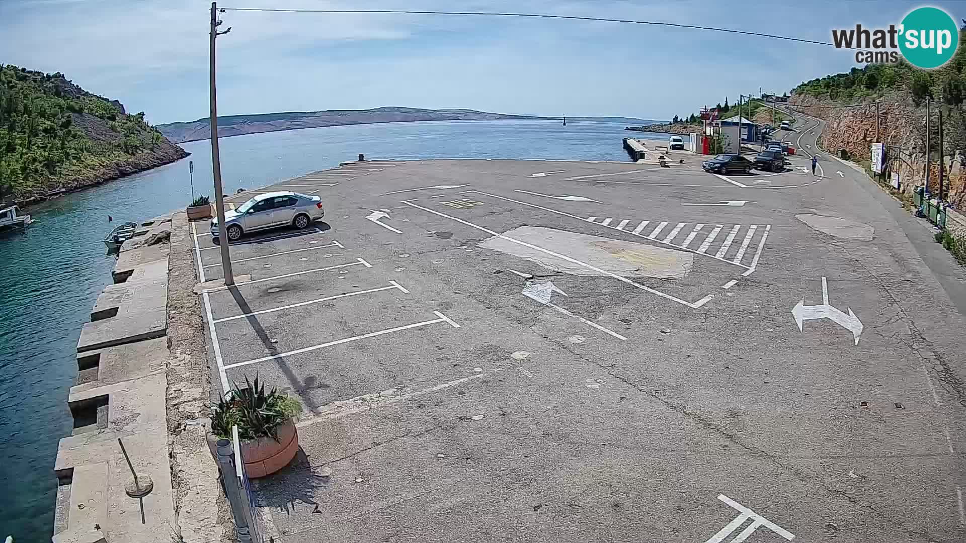 Webcam del puerto de ferris de Prizna – hacia la isla de Pag