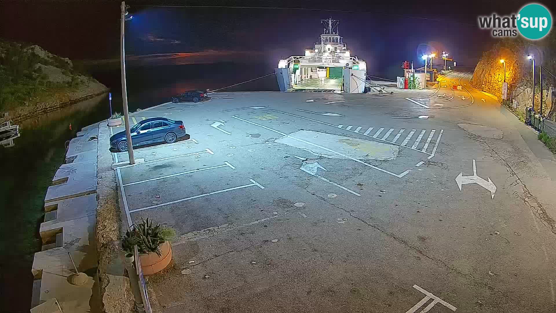 Webcam Prizna ferry port to Pag island