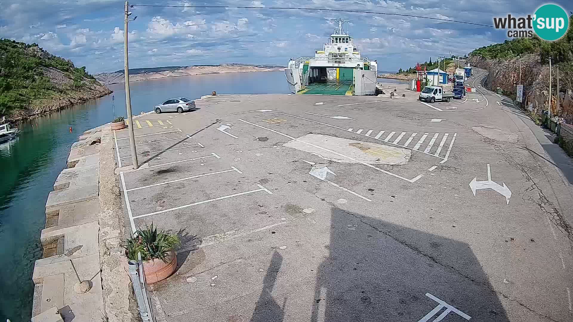 Webcam Prizna ferry port to Pag island