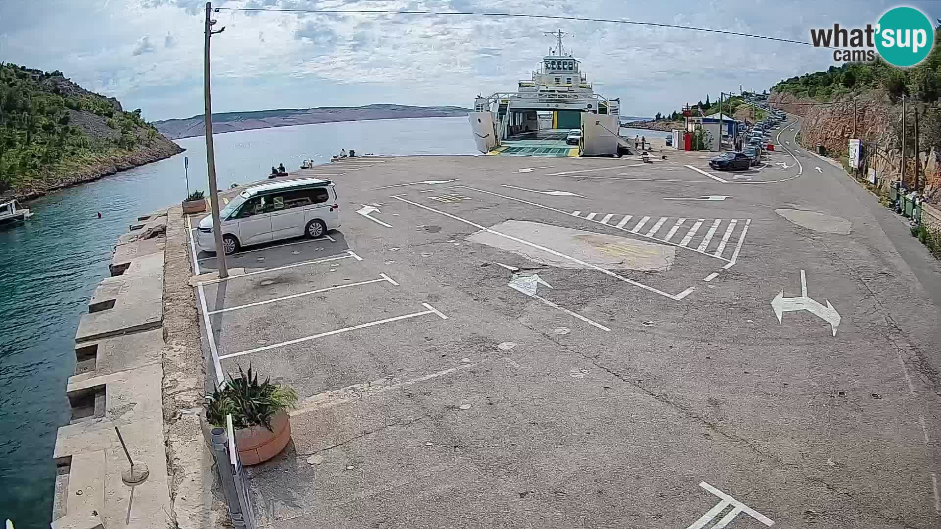 Webcam port de ferry de Prizna – vers l’île de Pag