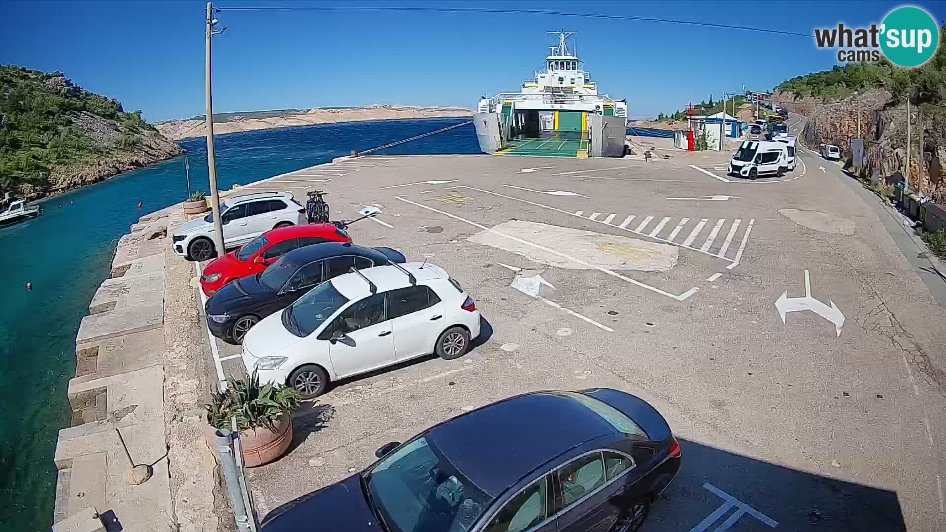 Webcam Prizna ferry port to Pag island
