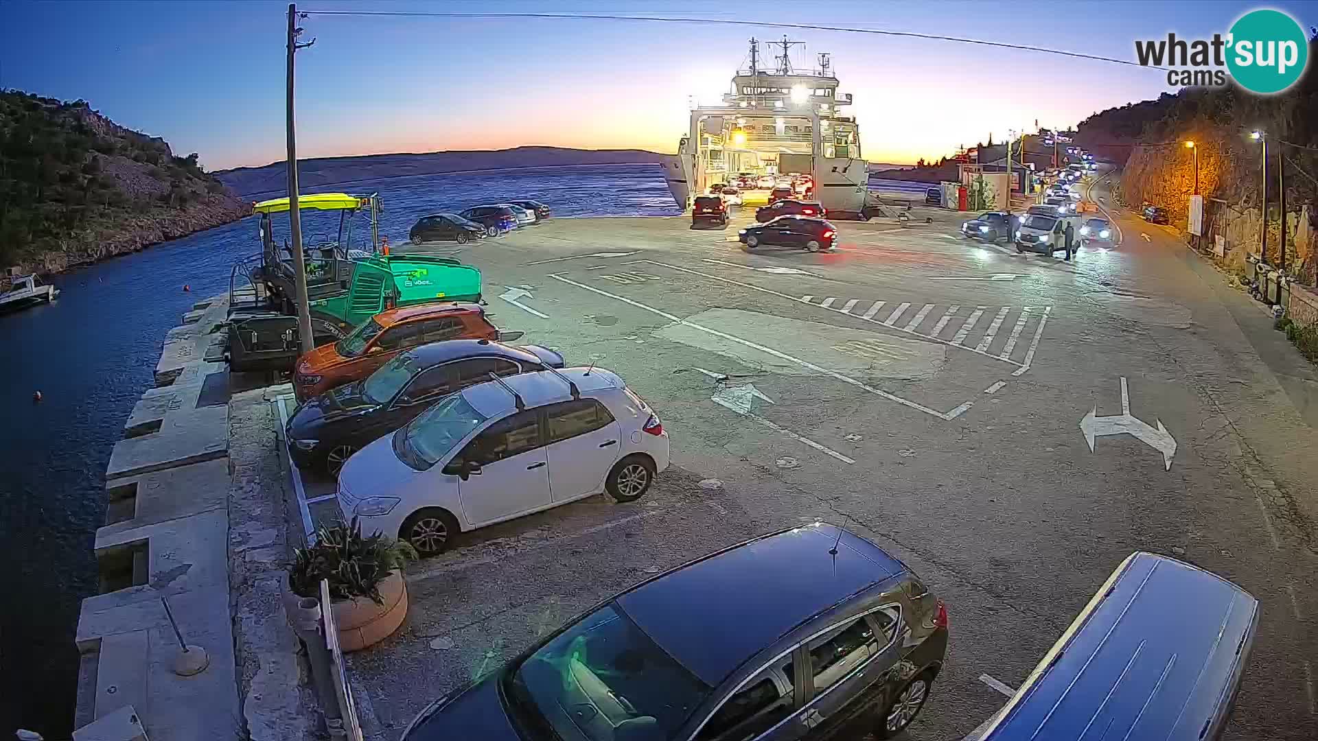 Webcam port de ferry de Prizna – vers l’île de Pag