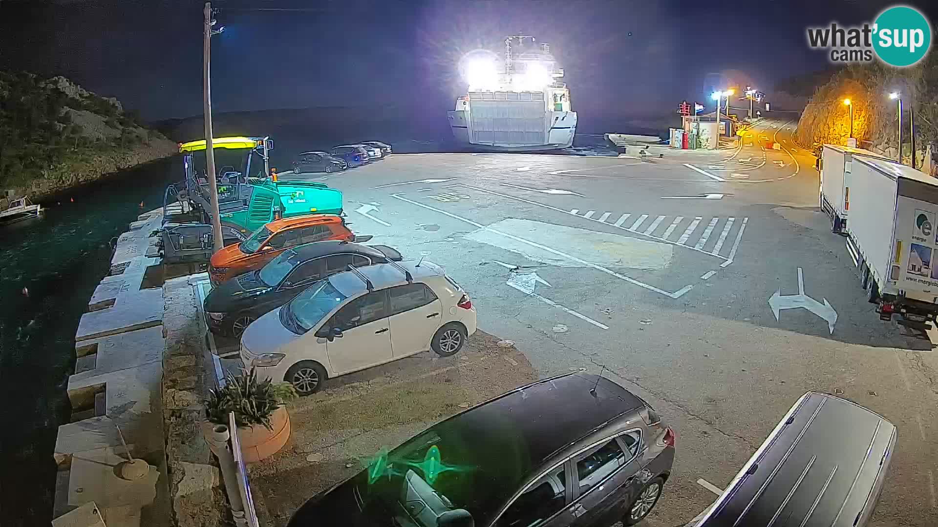 Webcam Prizna ferry port to Pag island