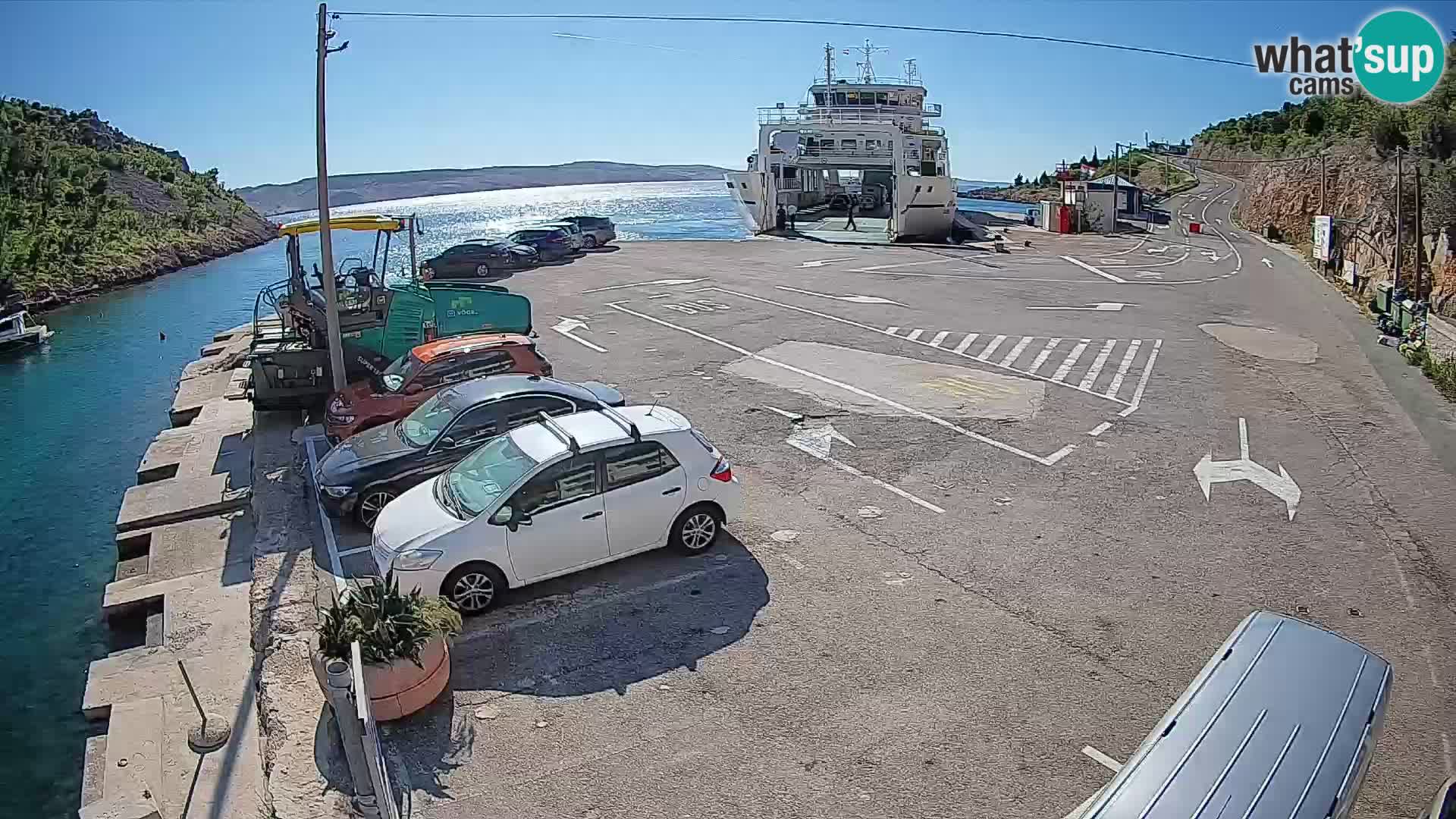 Webcam Prizna ferry port to Pag island