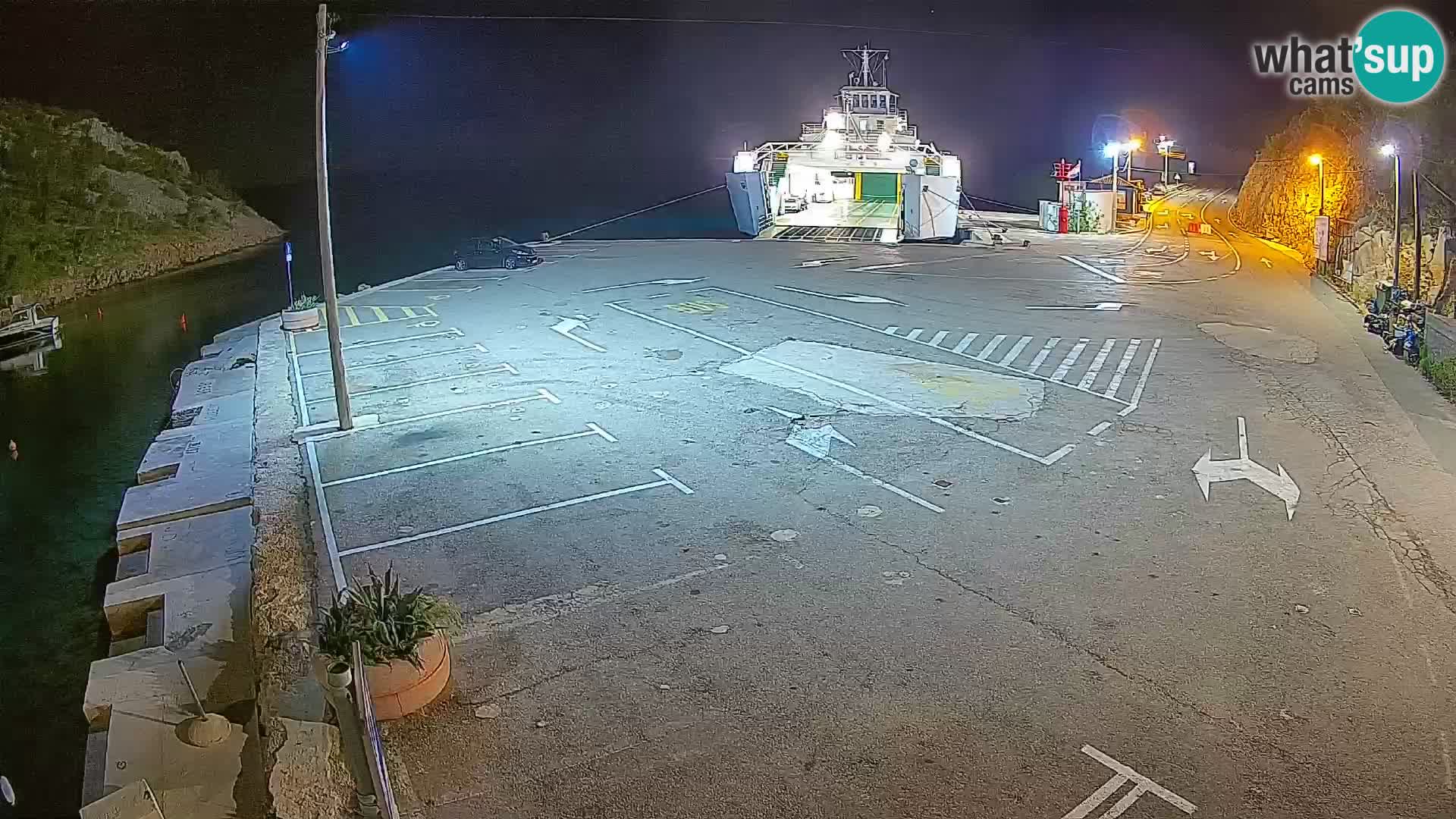 Webcam Prizna ferry port to Pag island