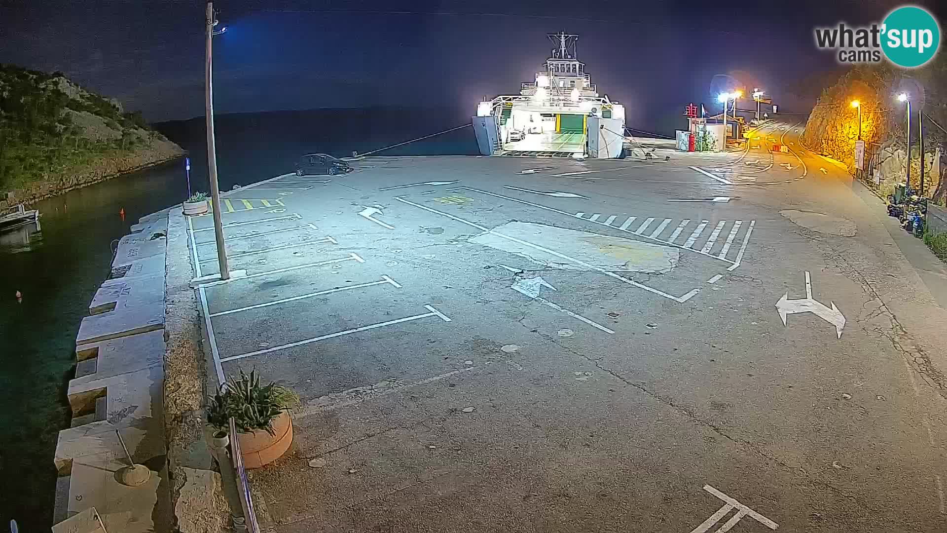 Webcam Prizna ferry port to Pag island