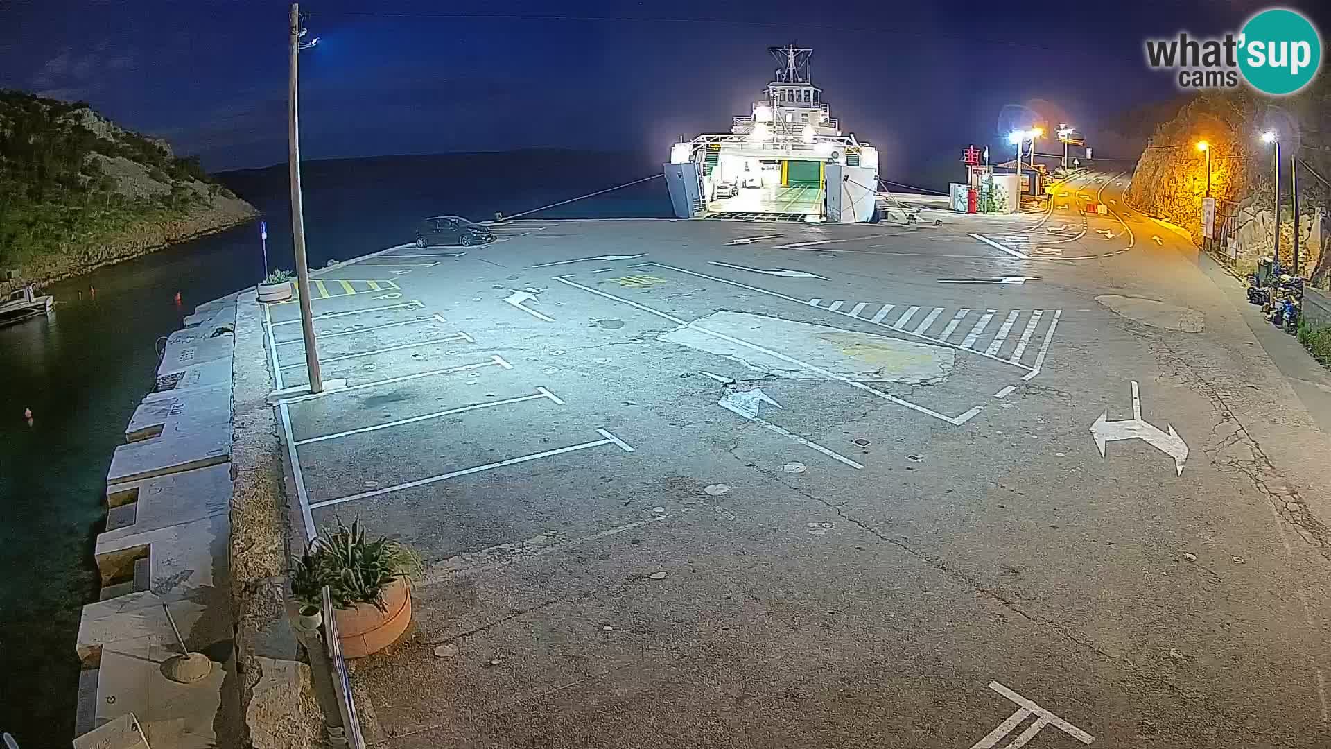 Webcam Prizna ferry port to Pag island