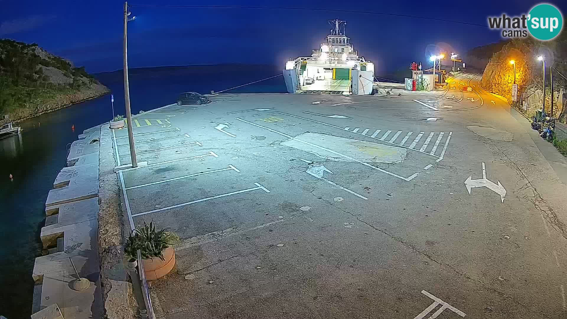 Webcam port de ferry de Prizna – vers l’île de Pag