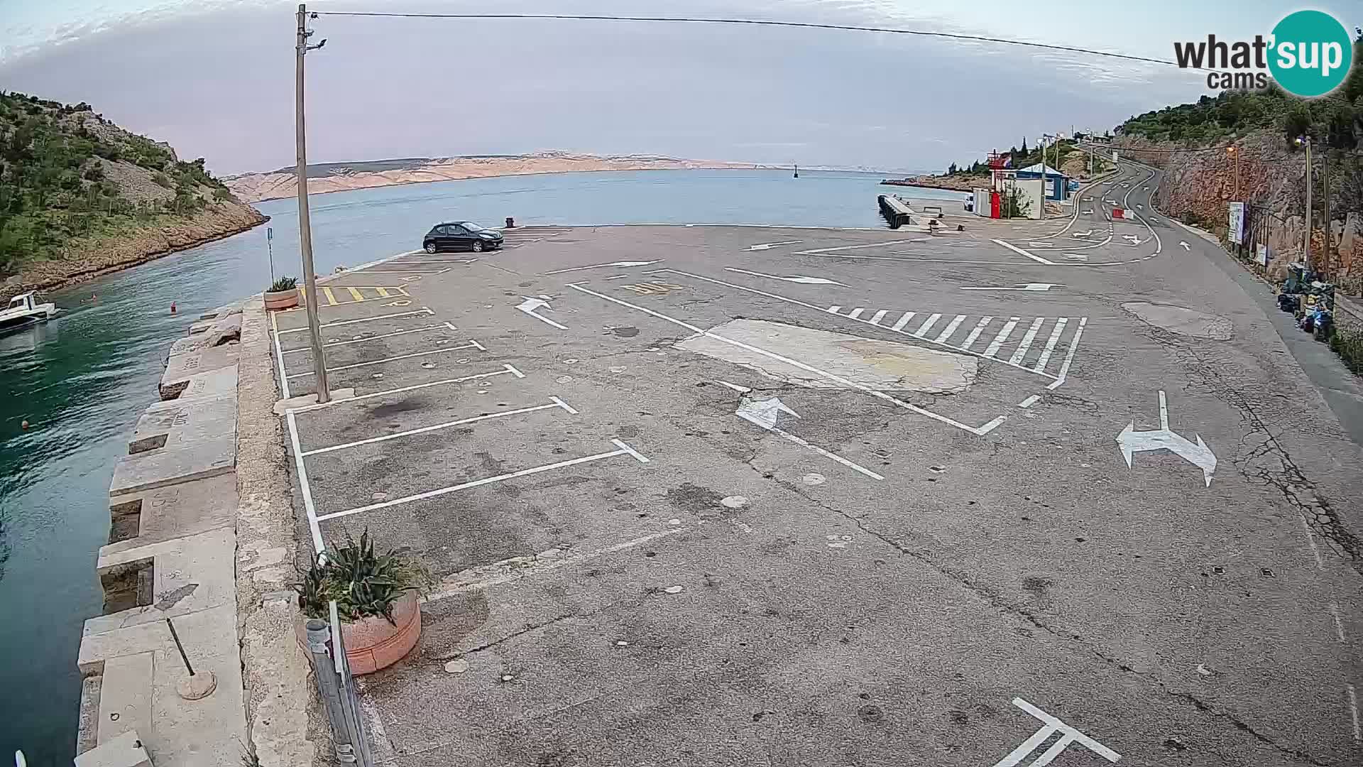 Webcam Prizna ferry port to Pag island