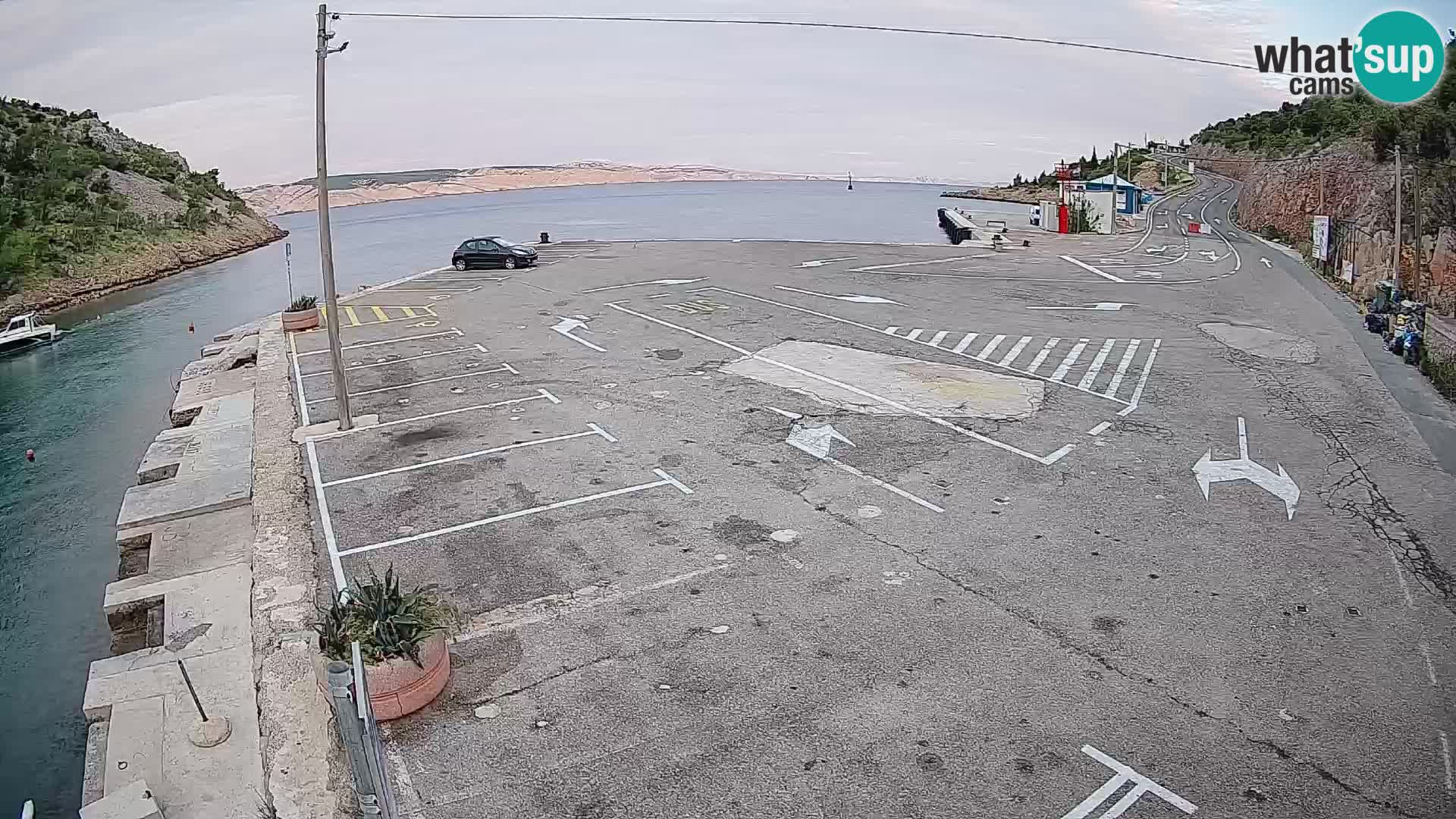 Webcam Prizna ferry port to Pag island