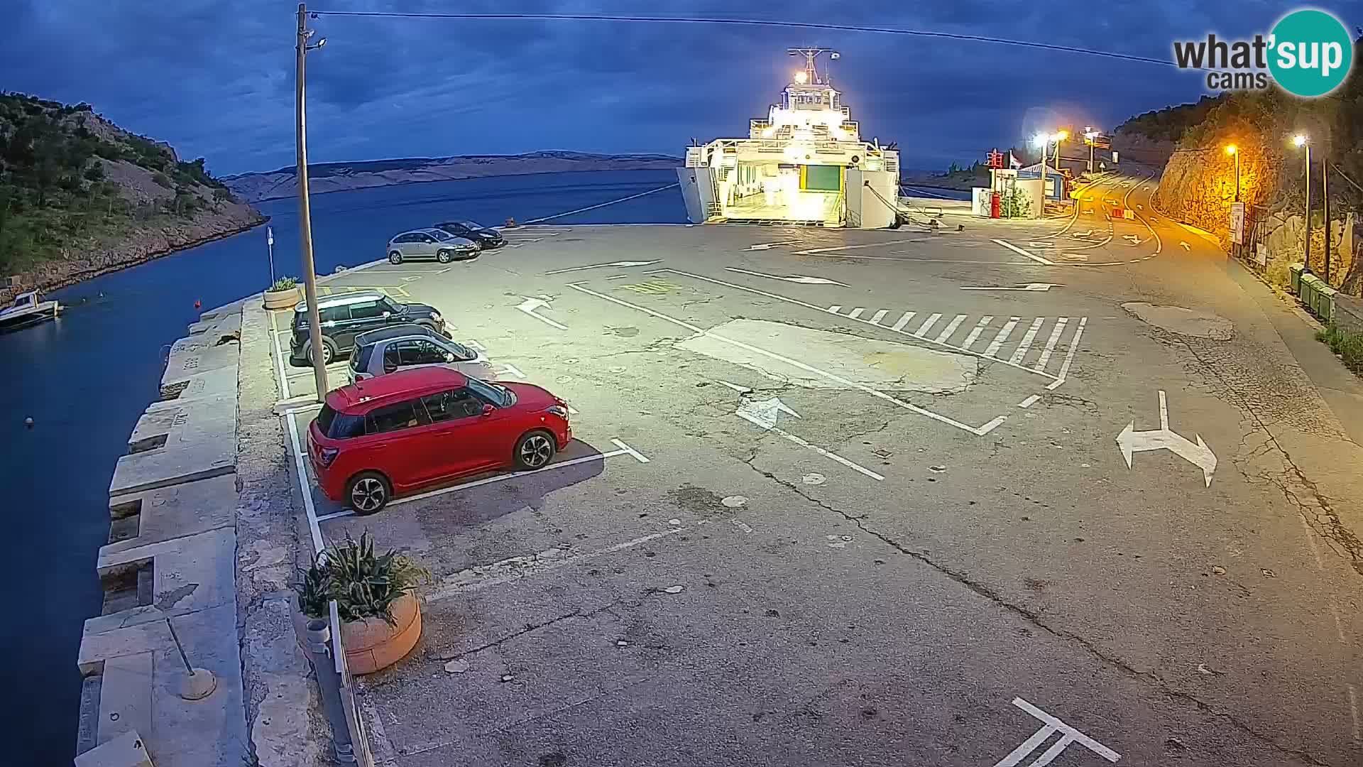 Webcam Prizna ferry port to Pag island