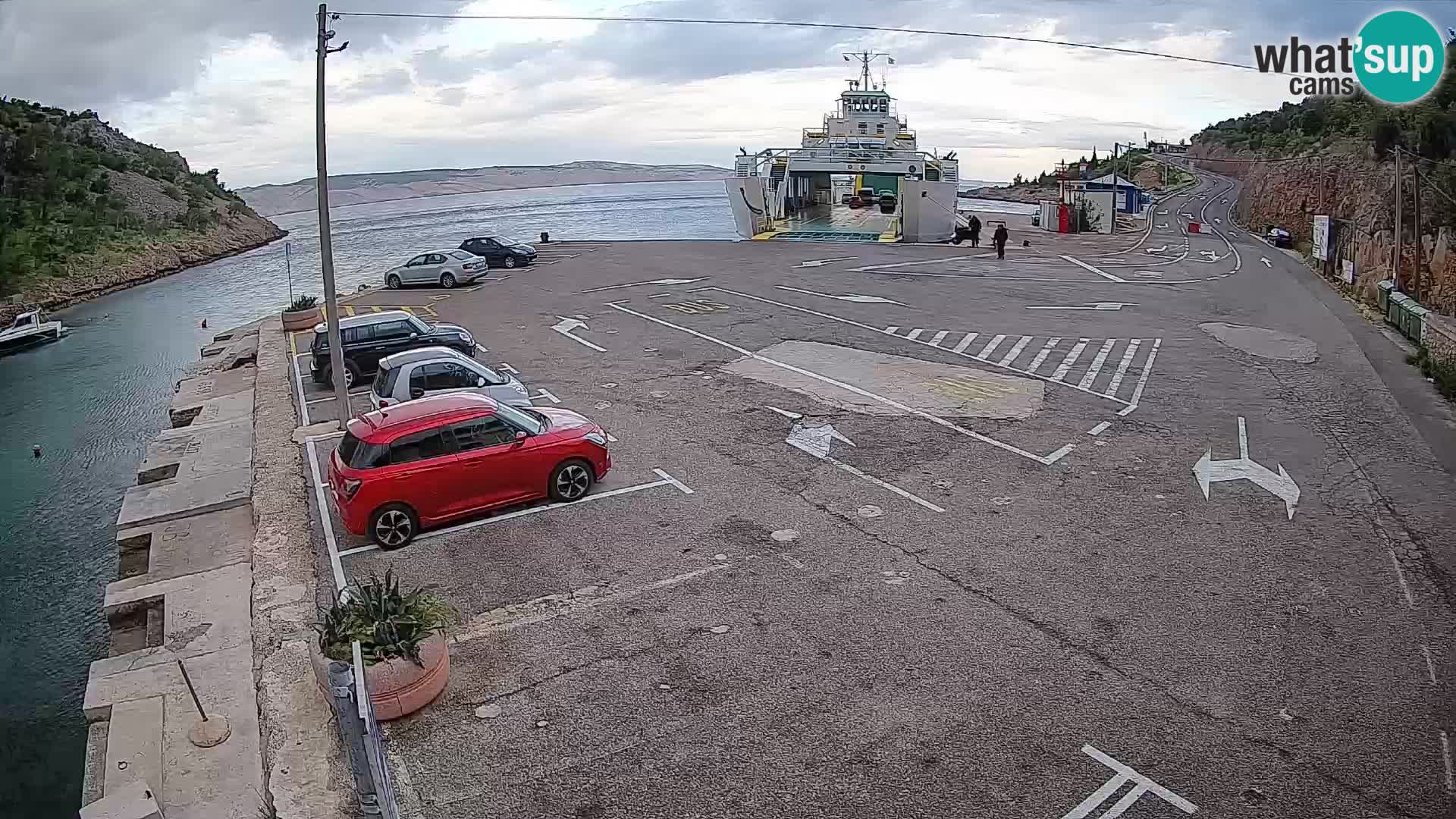 Webcam Prizna ferry port to Pag island