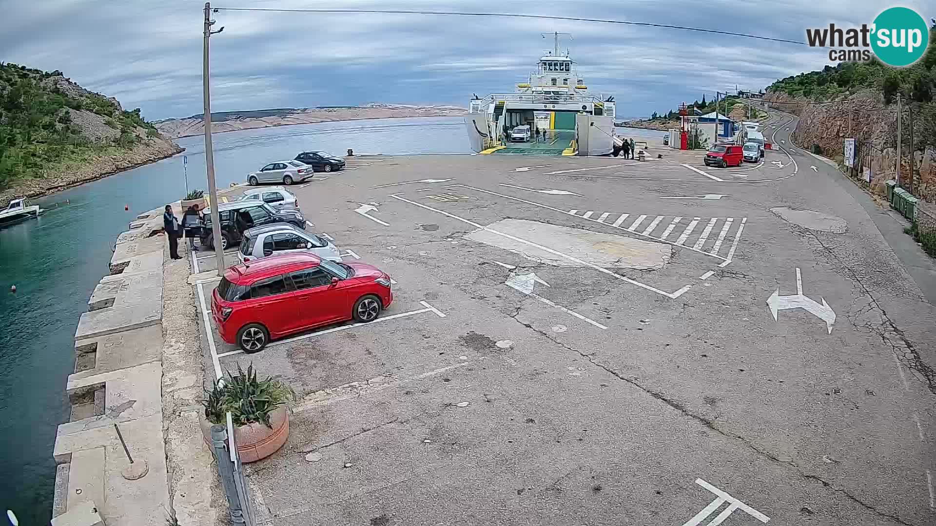 Webcam port de ferry de Prizna – vers l’île de Pag