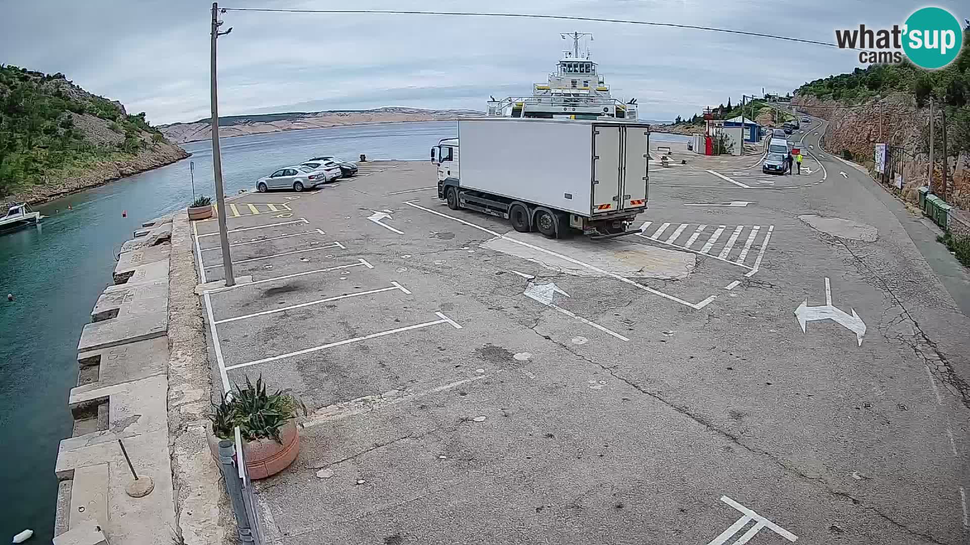 Webcam Prizna ferry port to Pag island