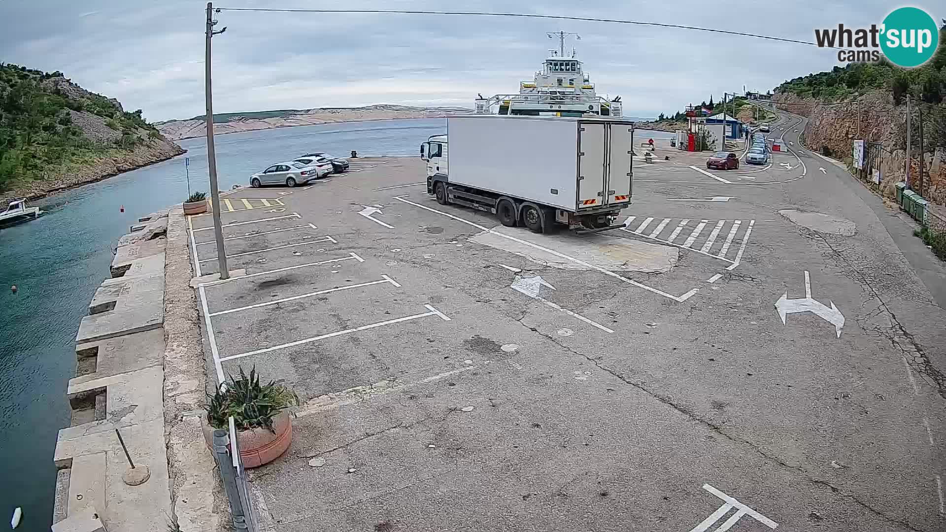 Webcam Prizna ferry port to Pag island