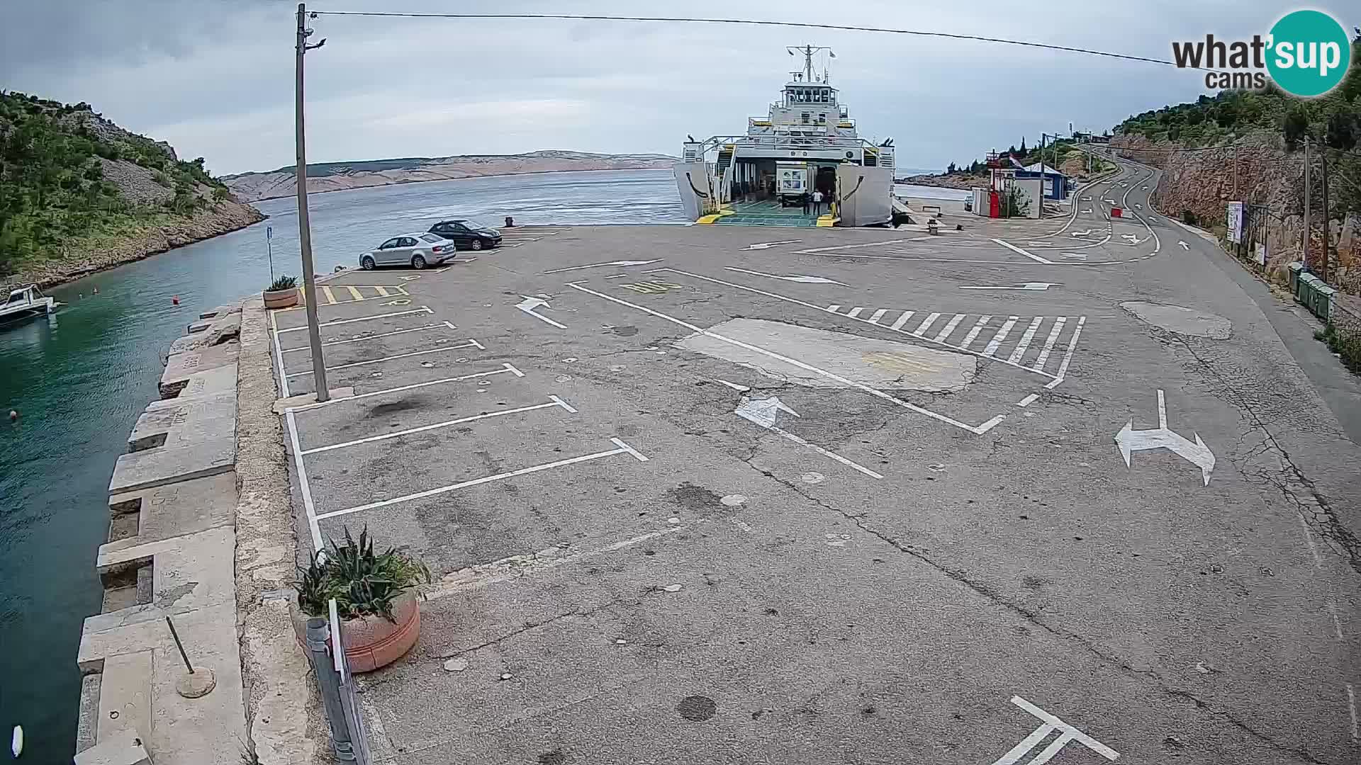 Webcam Prizna ferry port to Pag island