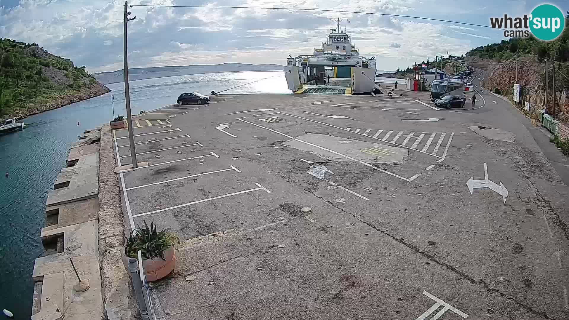 Webcam Prizna ferry port to Pag island