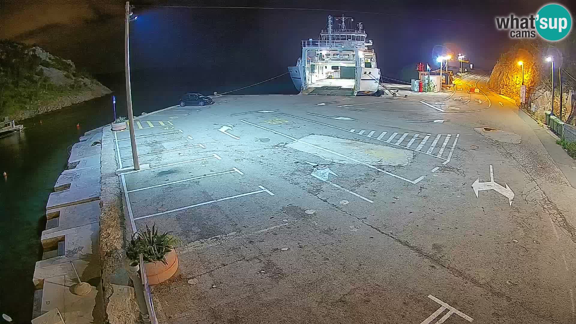 Webcam Prizna ferry port to Pag island