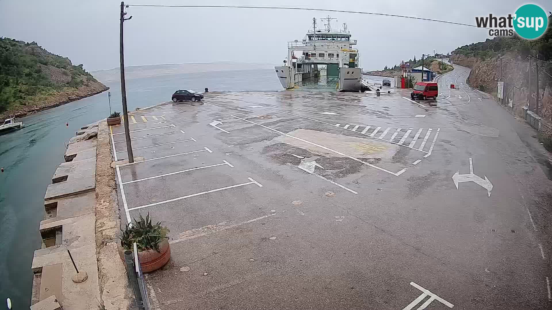 Webcam Prizna ferry port to Pag island