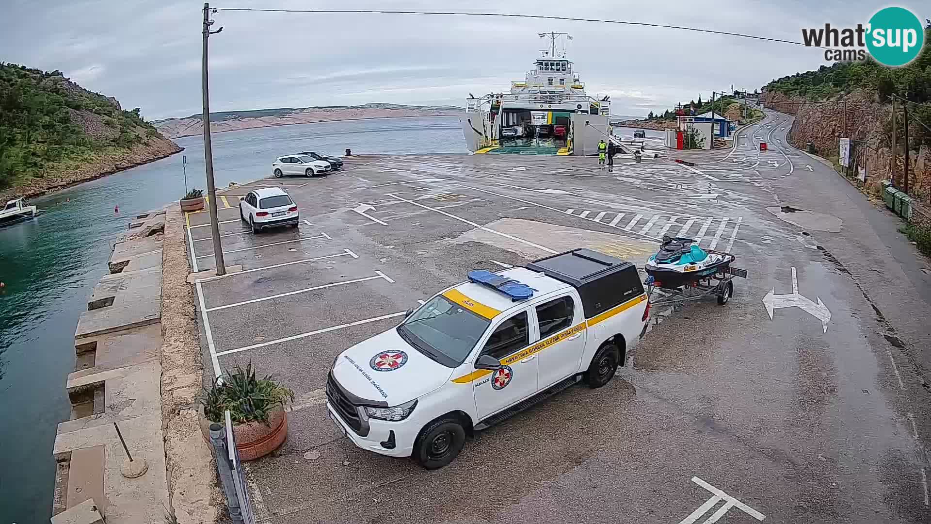 Webcam port de ferry de Prizna – vers l’île de Pag
