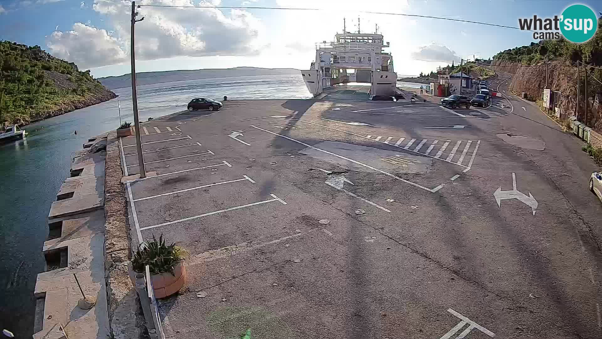 Webcam port de ferry de Prizna – vers l’île de Pag