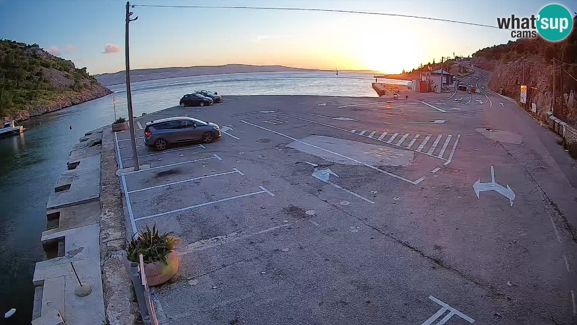 Webcam port de ferry de Prizna – vers l’île de Pag