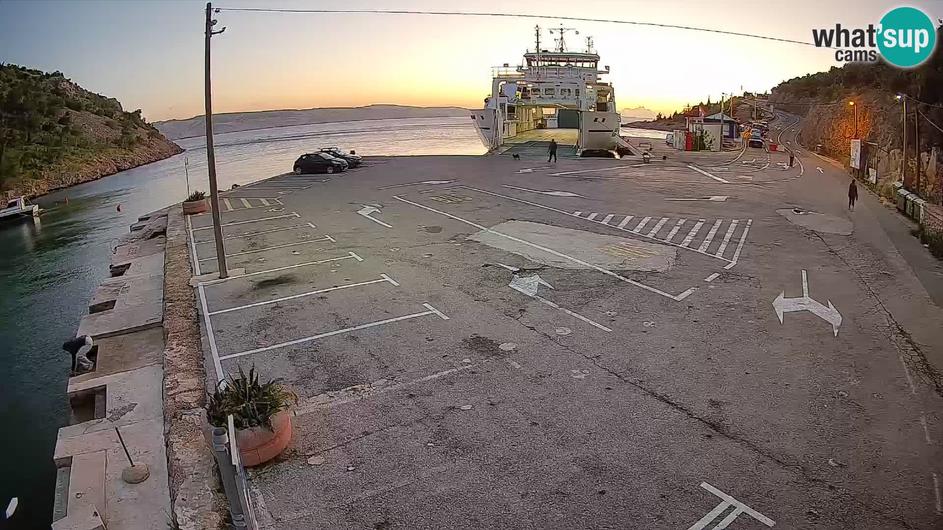 Webcam Prizna ferry port to Pag island