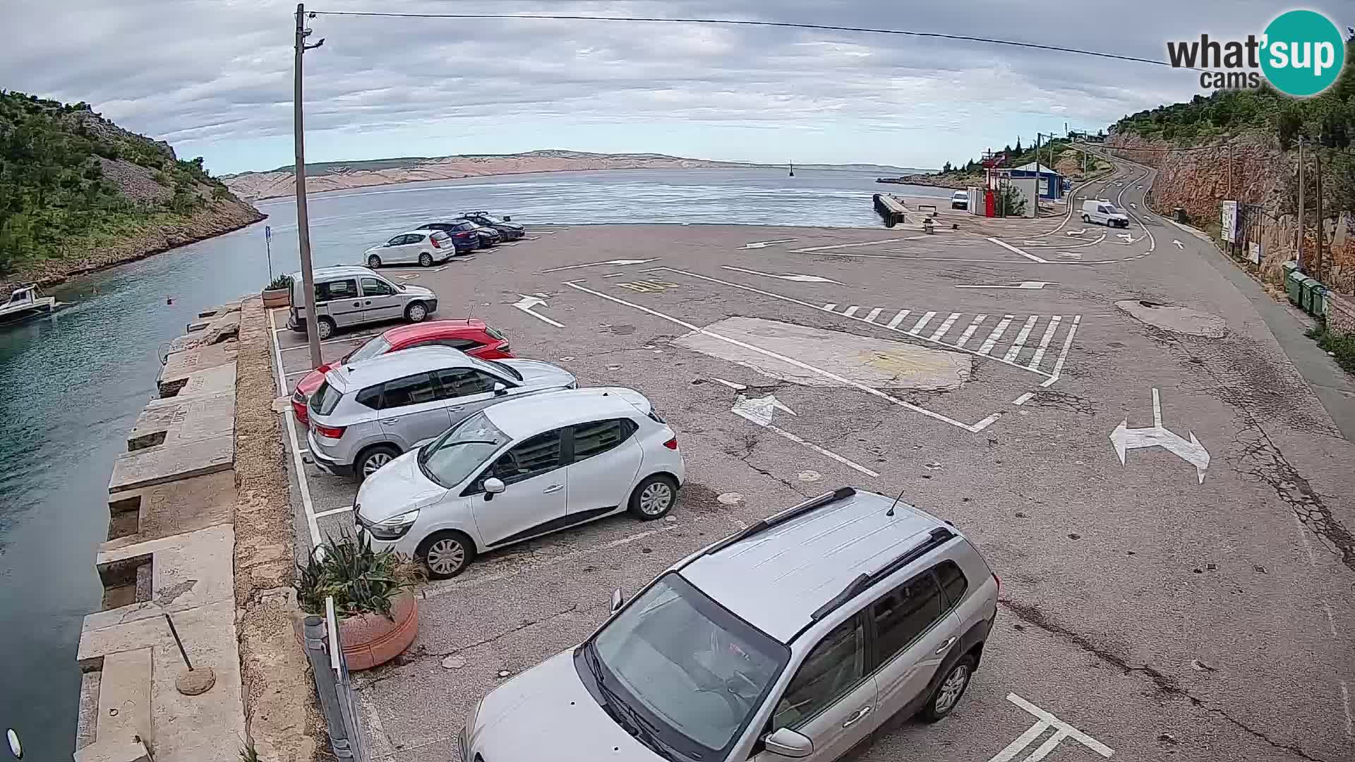 Webcam Prizna ferry port to Pag island
