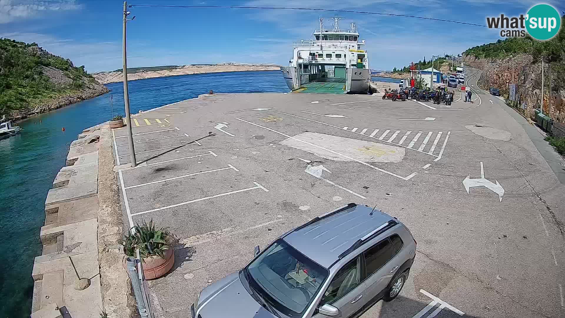 Webcam Prizna ferry port to Pag island