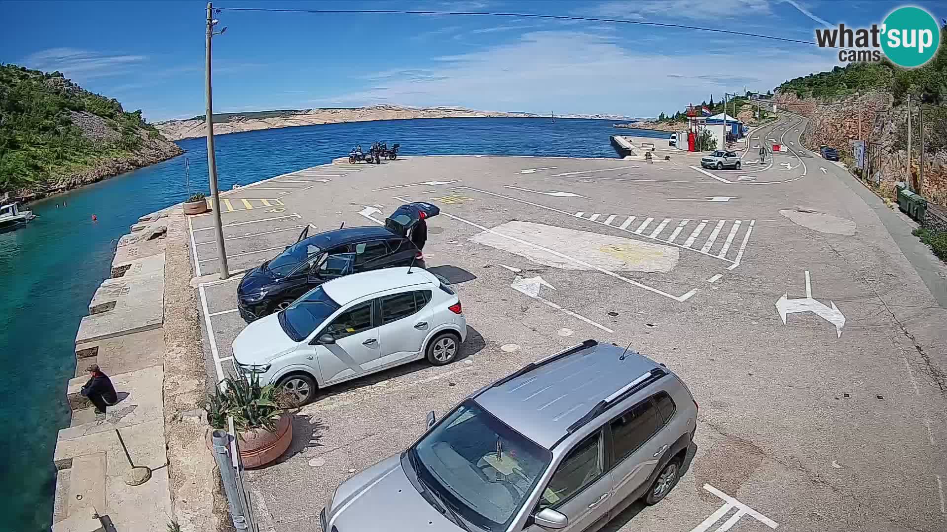 Webcam Prizna ferry port to Pag island