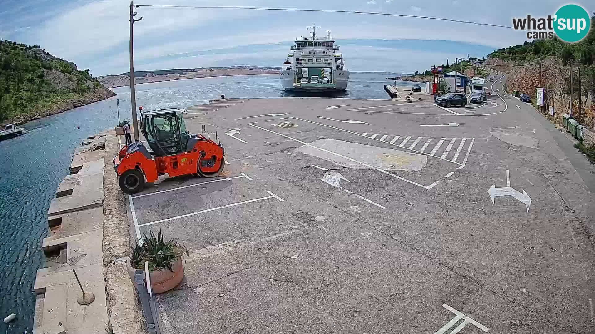 Webcam Prizna ferry port to Pag island