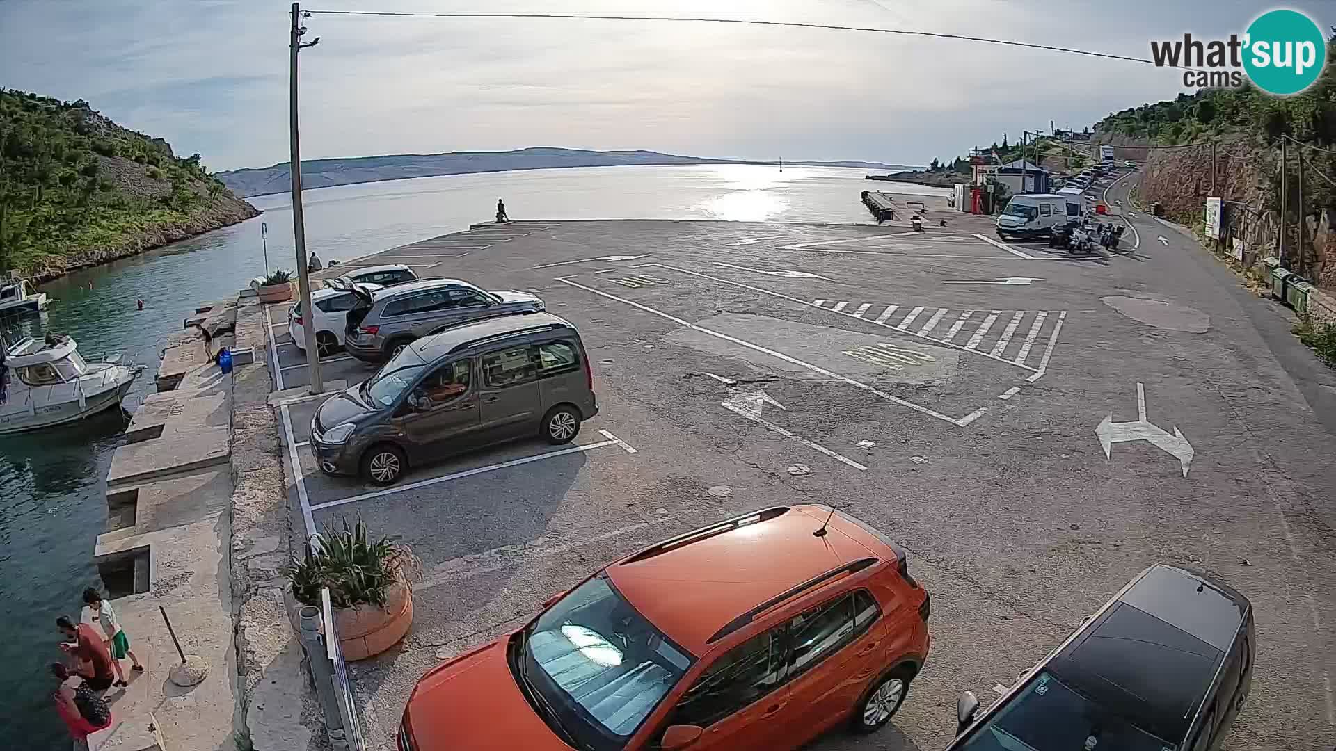 Webcam Prizna ferry port to Pag island