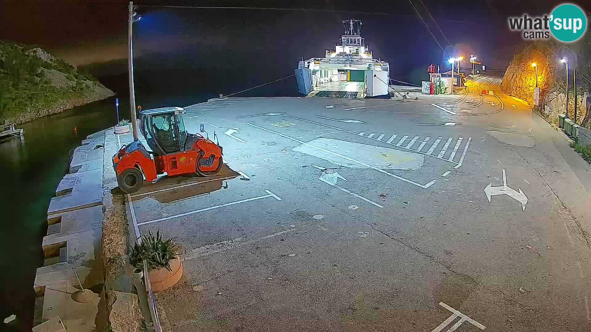 Webcam Prizna ferry port to Pag island