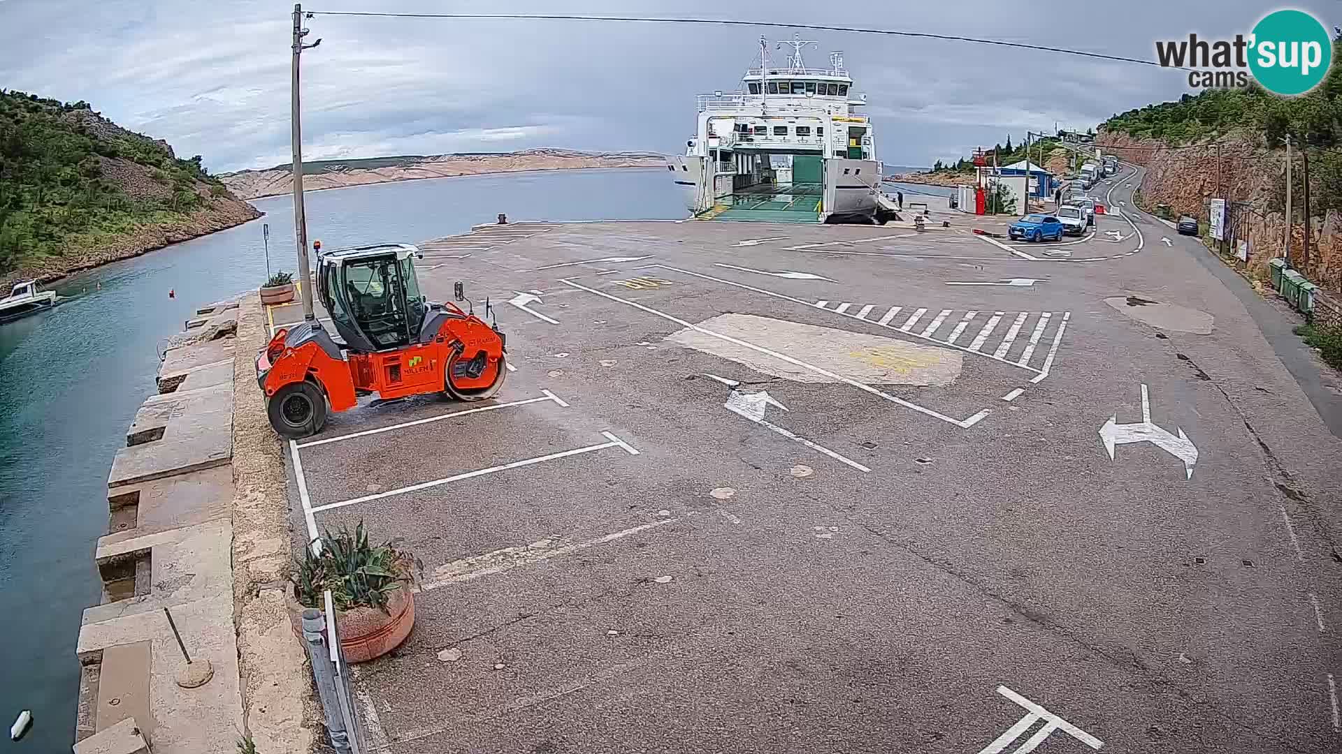 Webcam port de ferry de Prizna – vers l’île de Pag