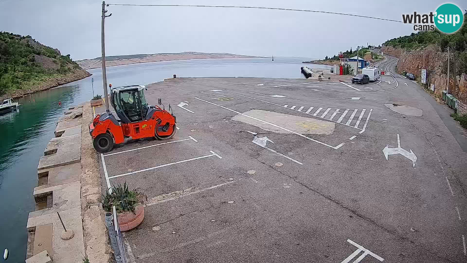 Webcam port de ferry de Prizna – vers l’île de Pag