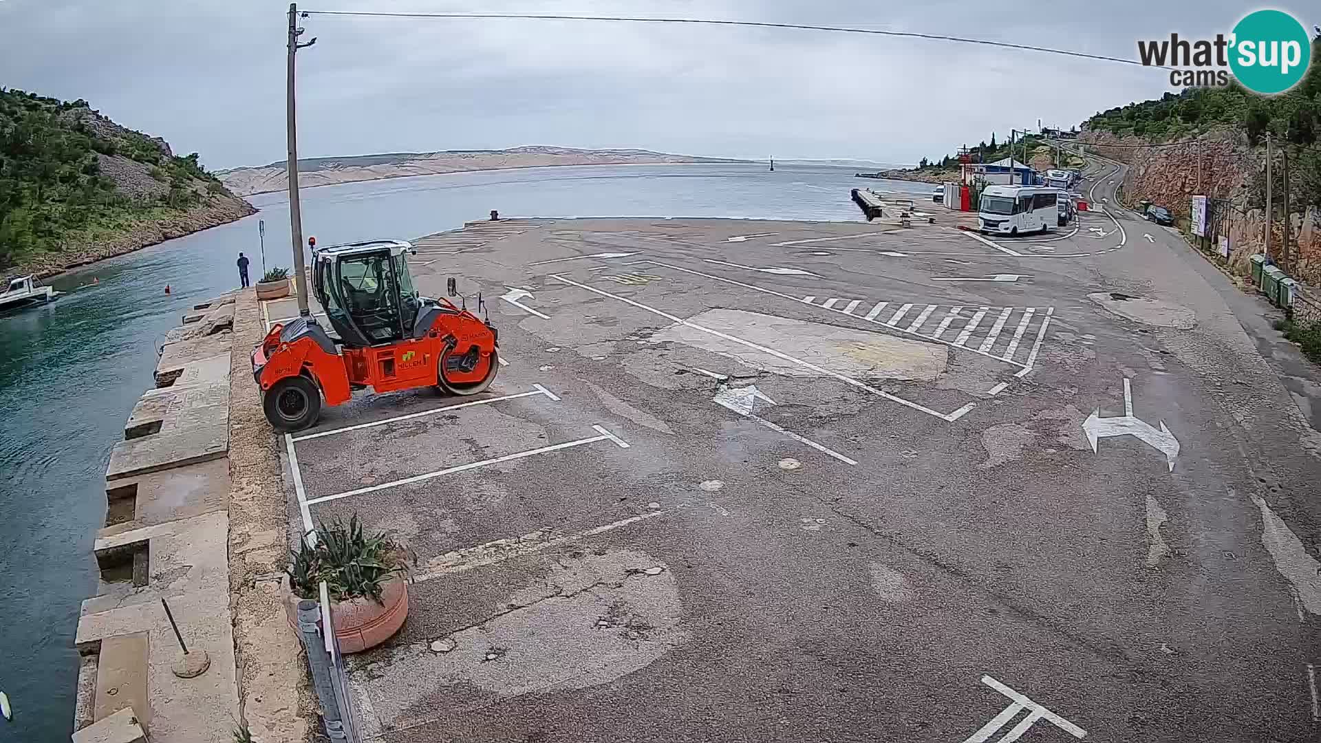 Webcam Prizna ferry port to Pag island