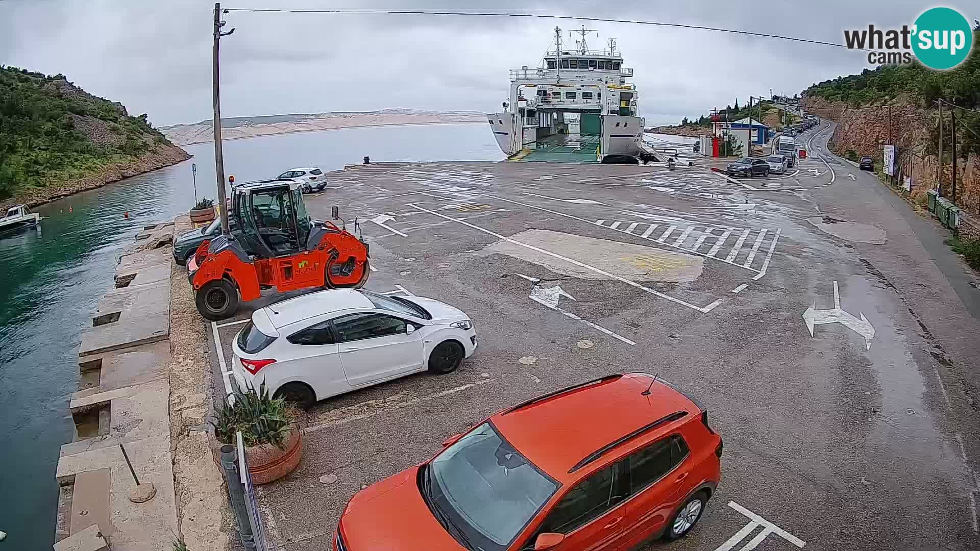 Webcam Prizna ferry port to Pag island